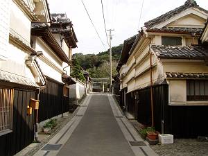 �g�ǐ�̊X����