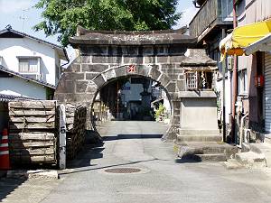 �����掛�Ζ�i1804�N���j